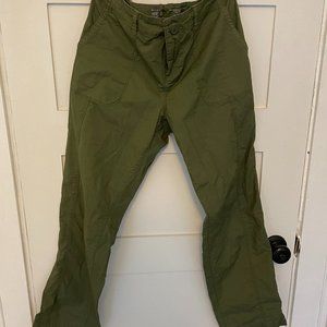 Mountain hardwear pants